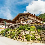 Apartment Haus Sabrina - *